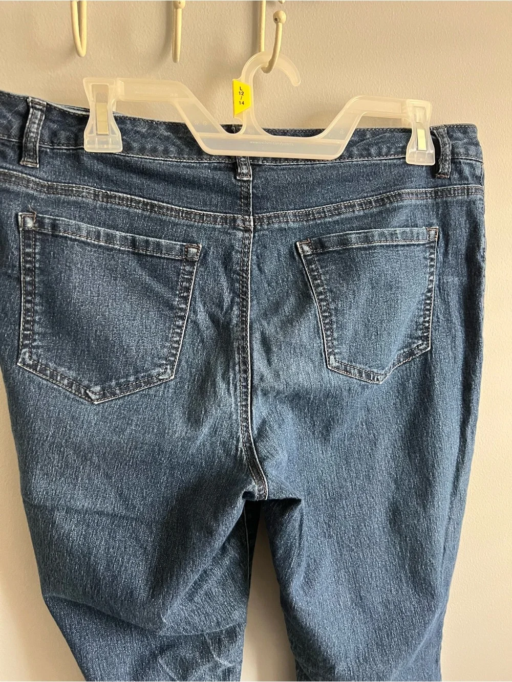 Hannah Size 12 Slim Straight Leg Dark Wash Blue Denim Jeans H127
